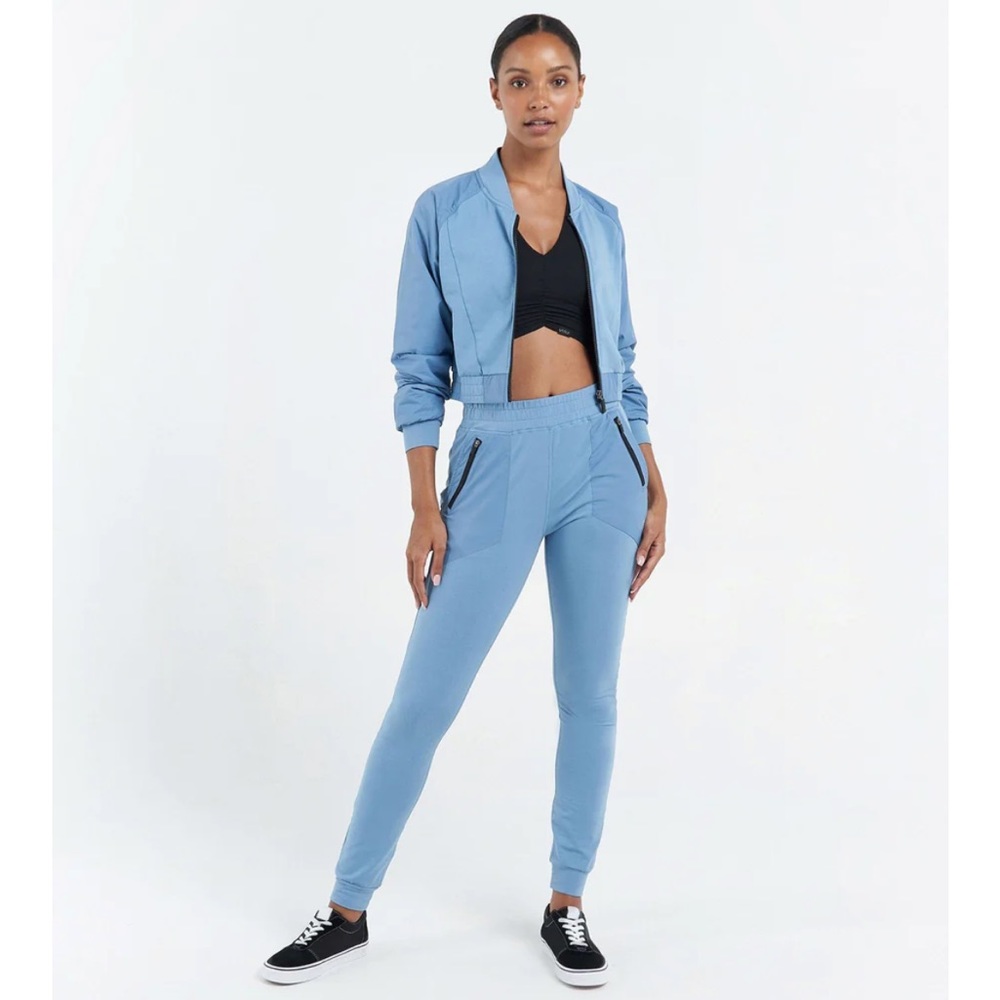 TLF Apparel active SET (jacket and pants included)